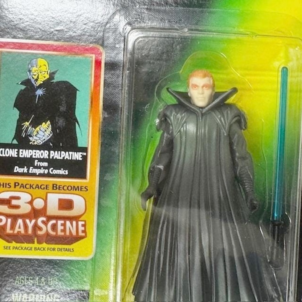 Star Wars  Kenner Collection Clone Emperor Palpatine Action Figure new old stock